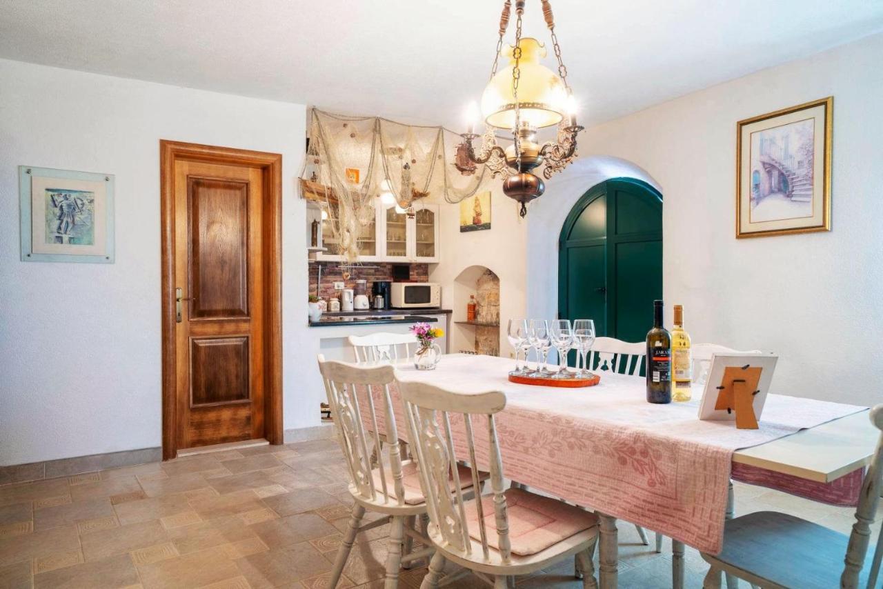 Holiday Home Alegra بودغورا المظهر الخارجي الصورة